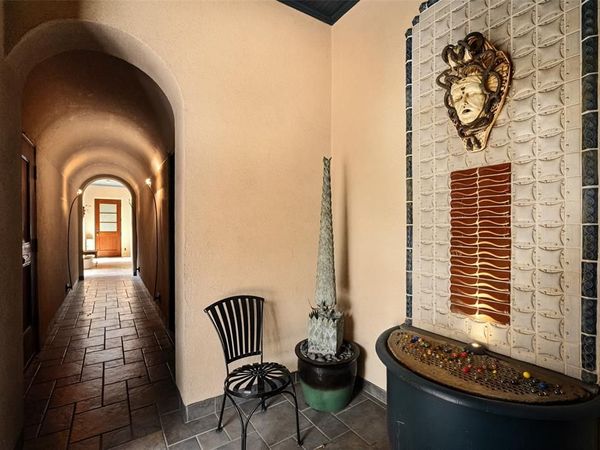 2203 Allen Street, Dallas, TX 75204