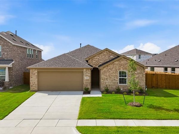 132 Patrick Henry Drive, Venus, TX 76084