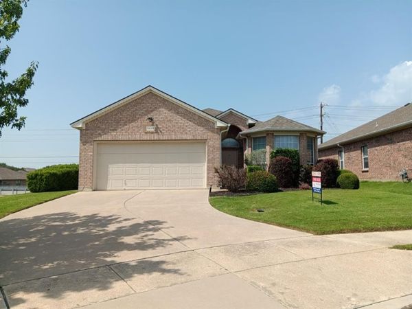 3801 Old Richwood Lane, Fort Worth, TX 76244