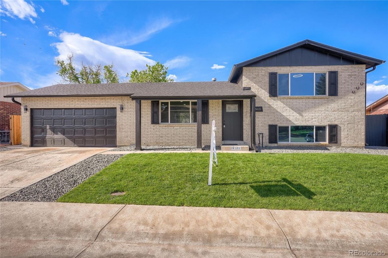 15121 E 55th Avenue, Denver, CO 80239 Main Photo