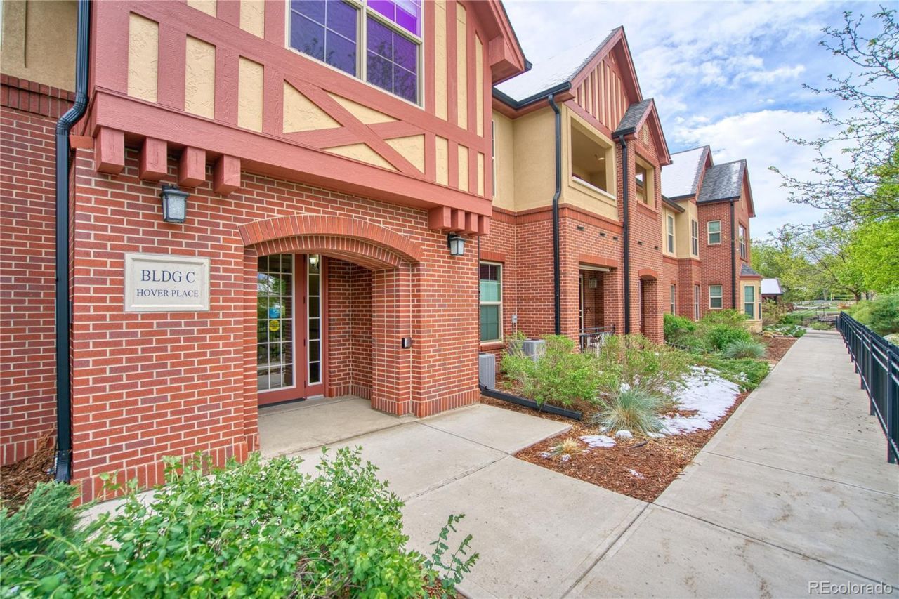 1379 Charles Drive, Unit 6, Longmont, CO 80503 Main Photo