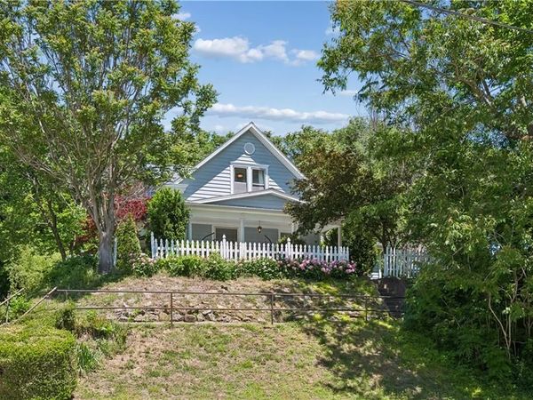 424 Walnut Street, Weston, MO 64098