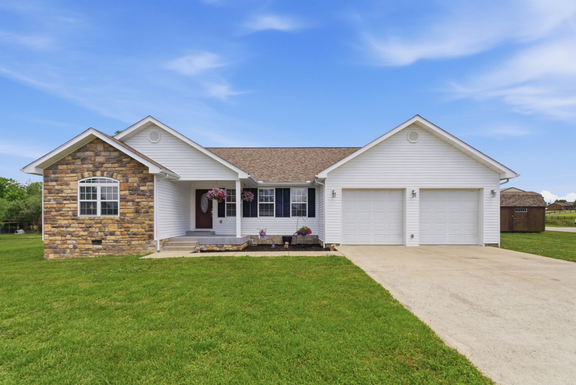 413 Talon Trail, London, KY 40744 Main Photo