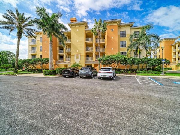 6482 WATERCREST WAY , Unit 404, LAKEWOOD RANCH, FL 34202