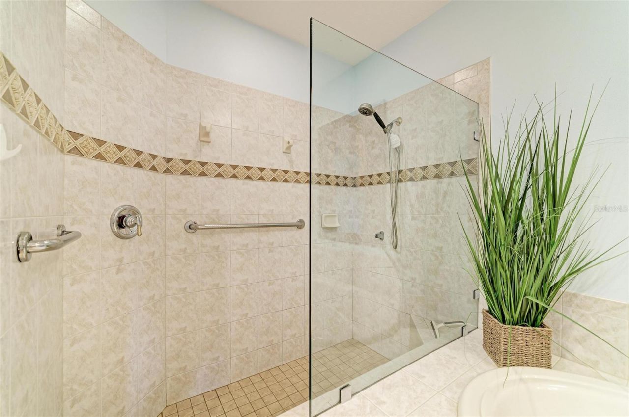 6482 Watercrest Way , Unit 404, Lakewood Ranch, FL 34202 Photo