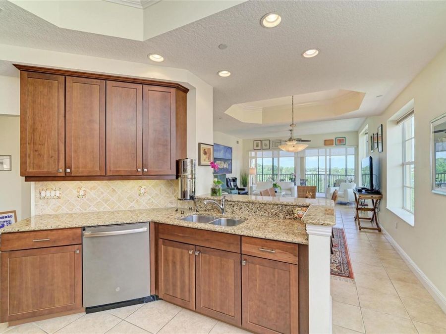 Property Image 64