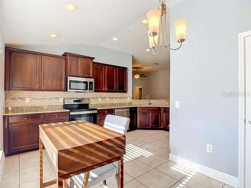 12244 Loopback Drive, San Antonio, FL 33576 Photo