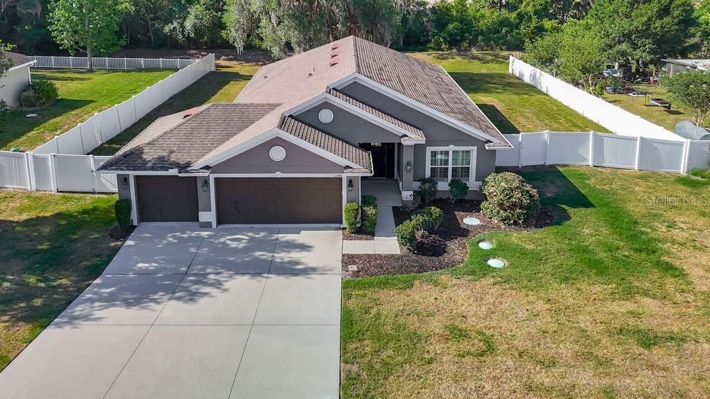12244 Loopback Drive, San Antonio, FL 33576 Photo