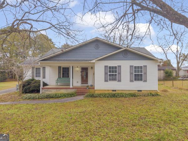 32 Hart Terrace, Hartwell, GA 30643