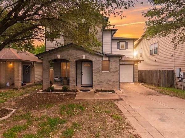 13413 Sea Biscuit DR, Del Valle, TX 78617