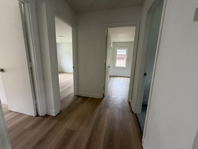 1229 Winston Street Photo 16