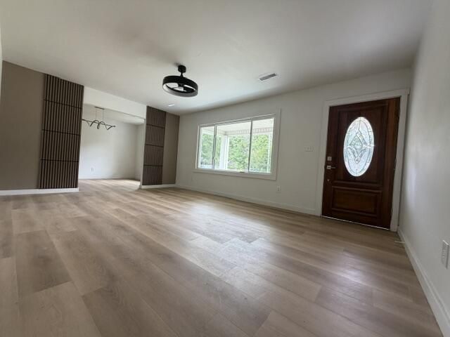 1229 Winston Street Photo 19