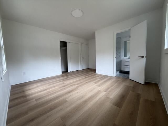 1229 Winston Street Photo 23