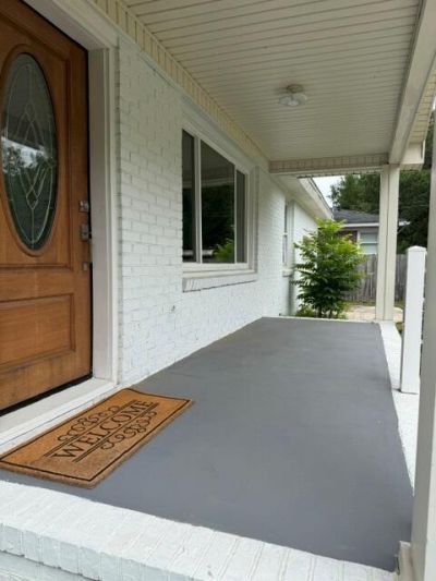1229 Winston Street Photo 4
