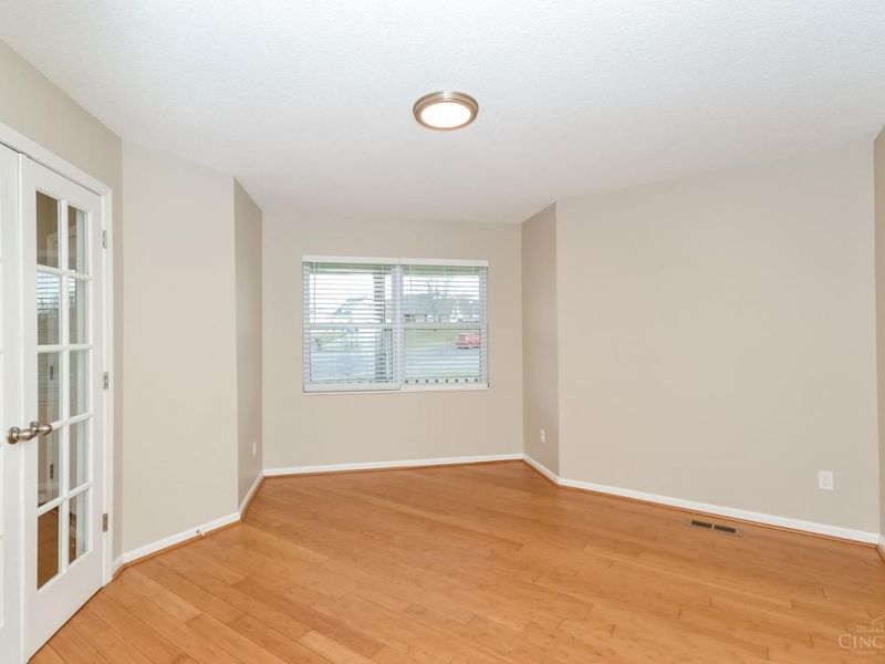 3084 Elora Lane, Fairfield Twp, OH 45011 Photo 5