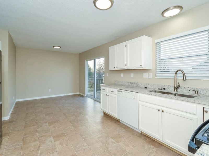 3084 Elora Lane, Fairfield Twp, OH 45011 Photo 7