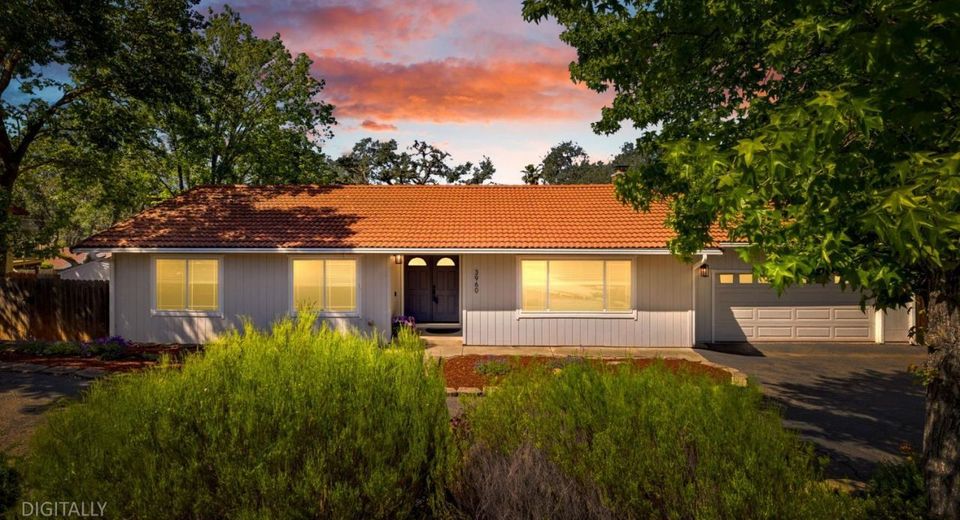3960 Rustic Rd, Cameron Park, CA 95682 Photo