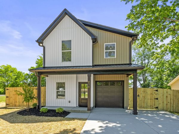 414 21st Ave W, Springfield, TN 37172