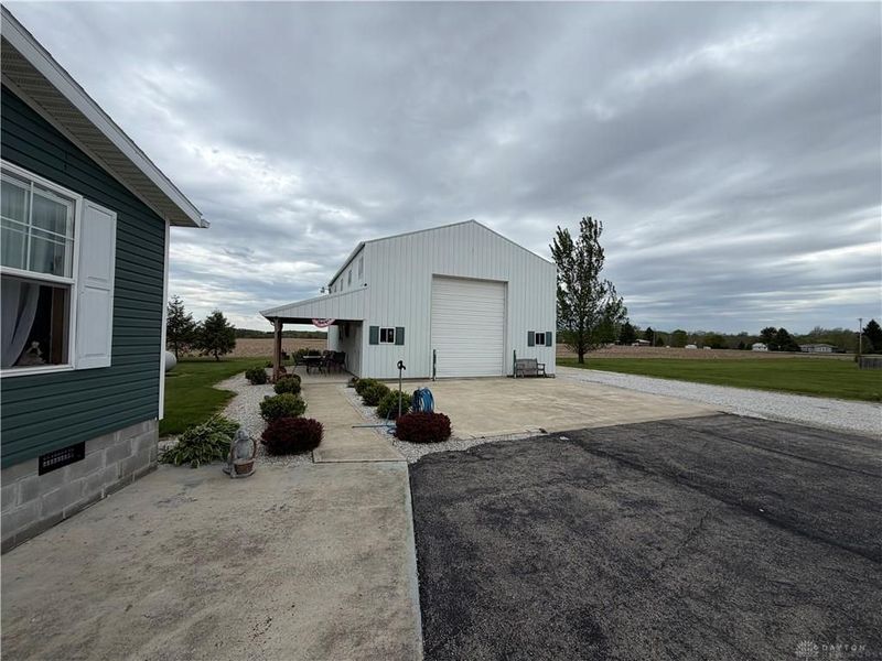 3911 Hanna Road, Urbana, OH 43078 Photo 4