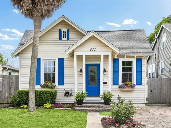 922 HIDALGO Street, New Orleans, LA 70124
