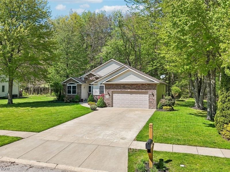 4377 Stonegate Drive, Ashtabula, OH 44004 Photo 5