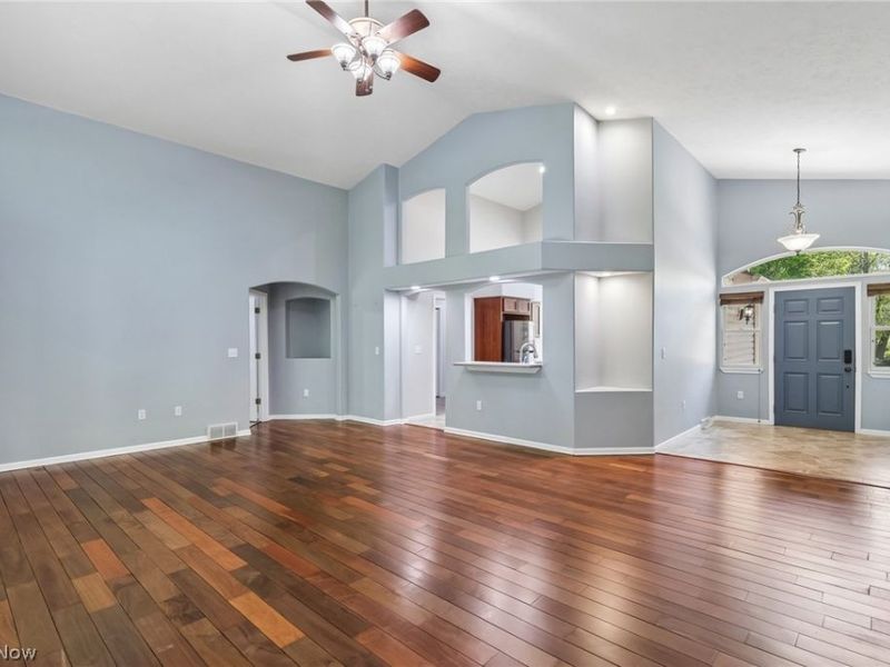 4377 Stonegate Drive, Ashtabula, OH 44004 Photo 8