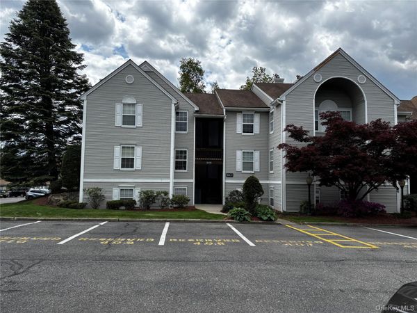 1155 Washington Green , New Windsor, NY 12553
