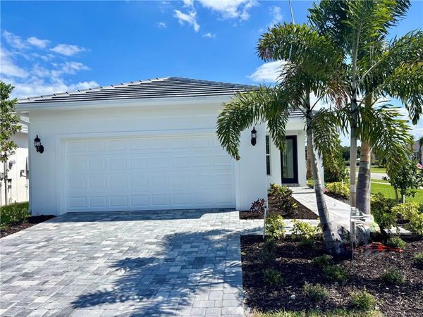 4427 Pinafore Street, Unit COMPASS 21, Vero Beach, FL 32967