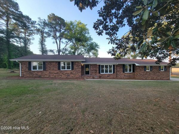 4338 Grifton Hugo Road, Grifton, NC 28530