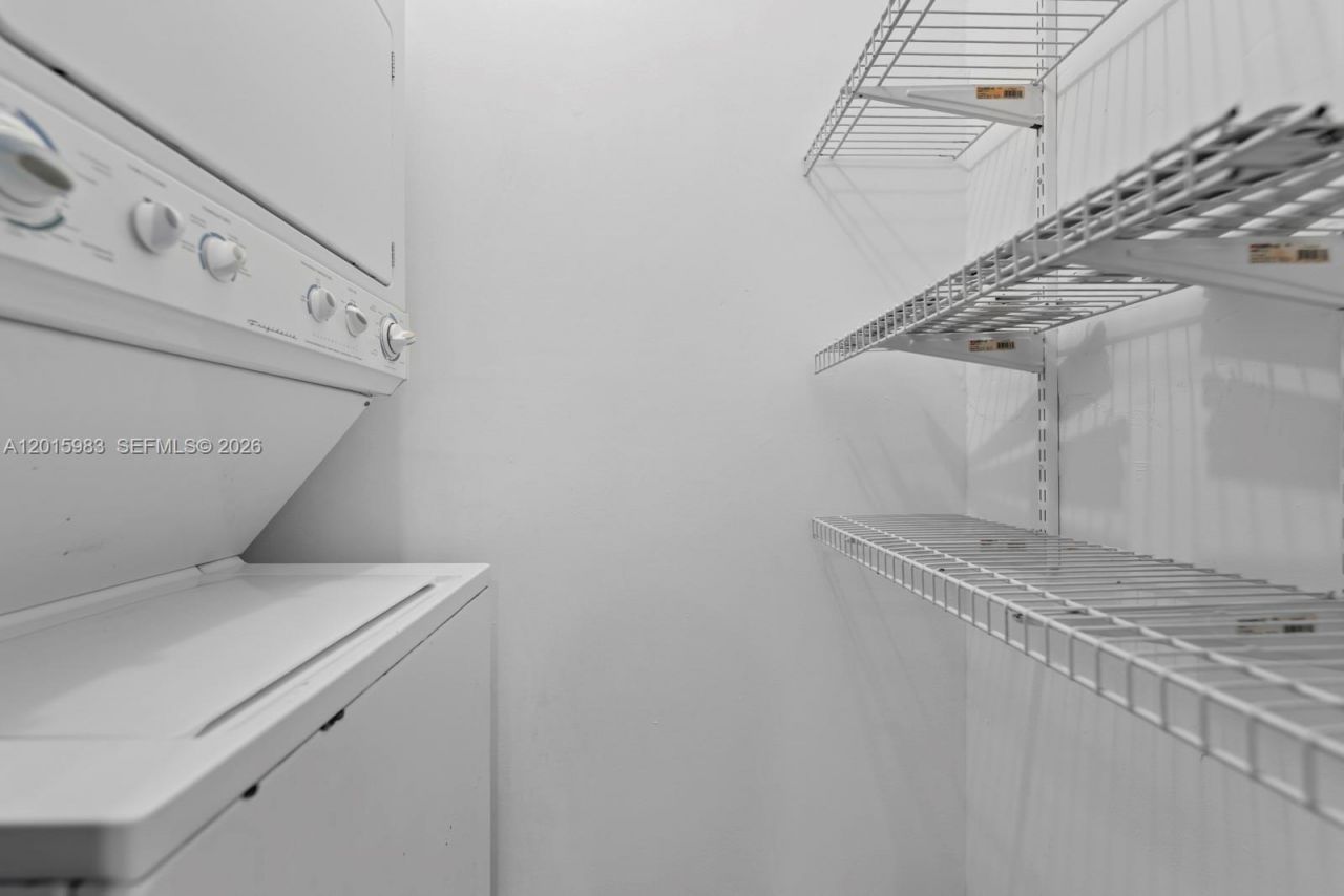 7200 NW 179th St, Unit 110, Hialeah, FL 33015 Photo
