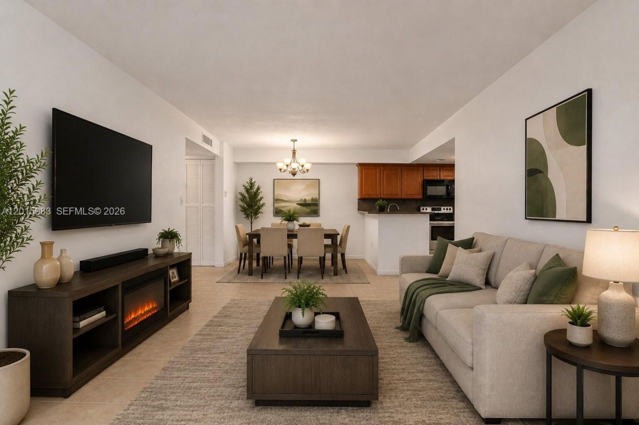 7200 NW 179th St, Unit 110, Hialeah, FL 33015 Photo