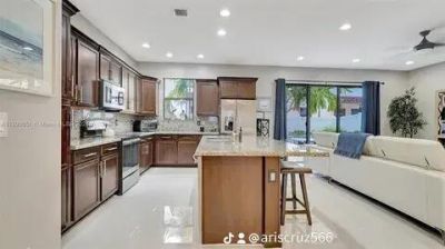 20908 NW 1st Drive, Pembroke Pines, FL 33029 Photo