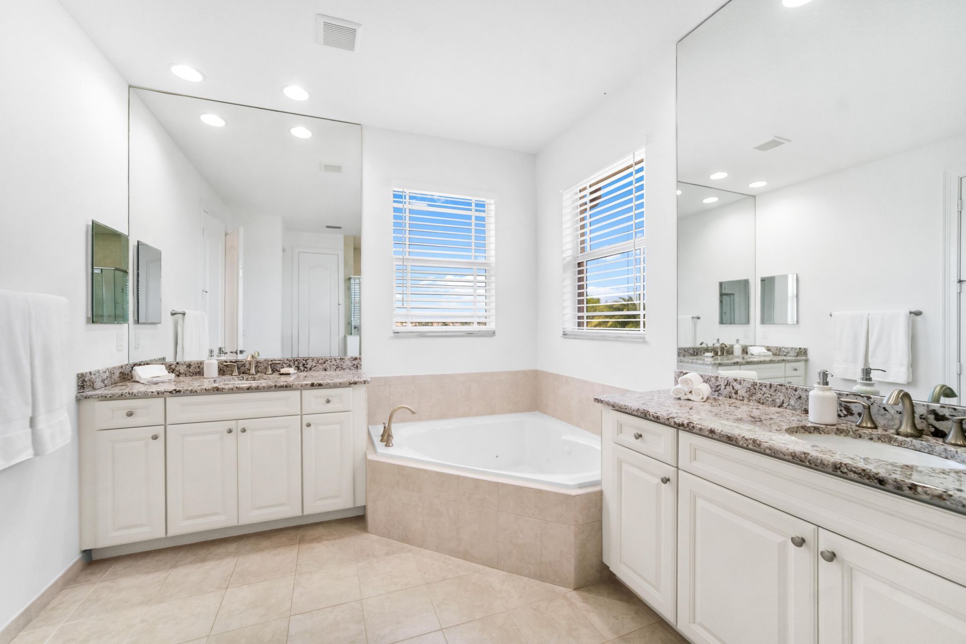 8541 Miralago Way, Parkland, FL 33076 Photo