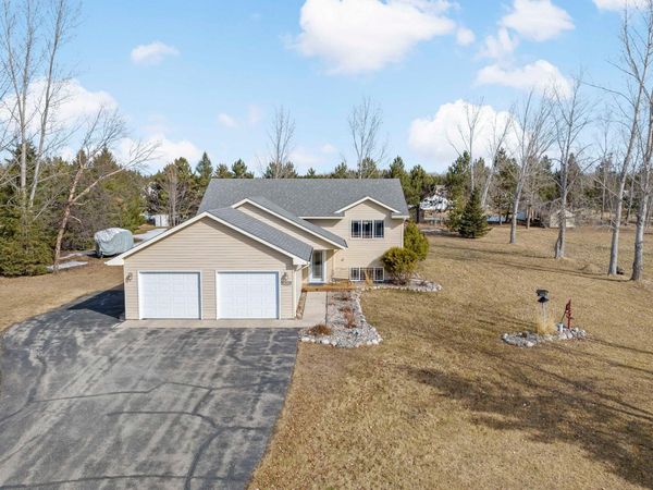 3807 Valley View Drive NE, Bemidji, MN 56601