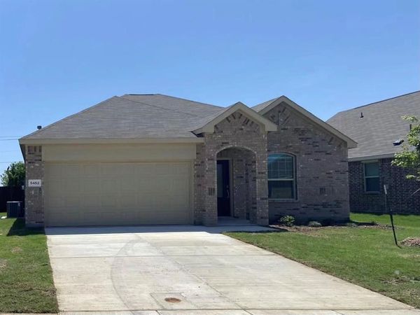 5452 Montrose Drive, Forney, TX 75126