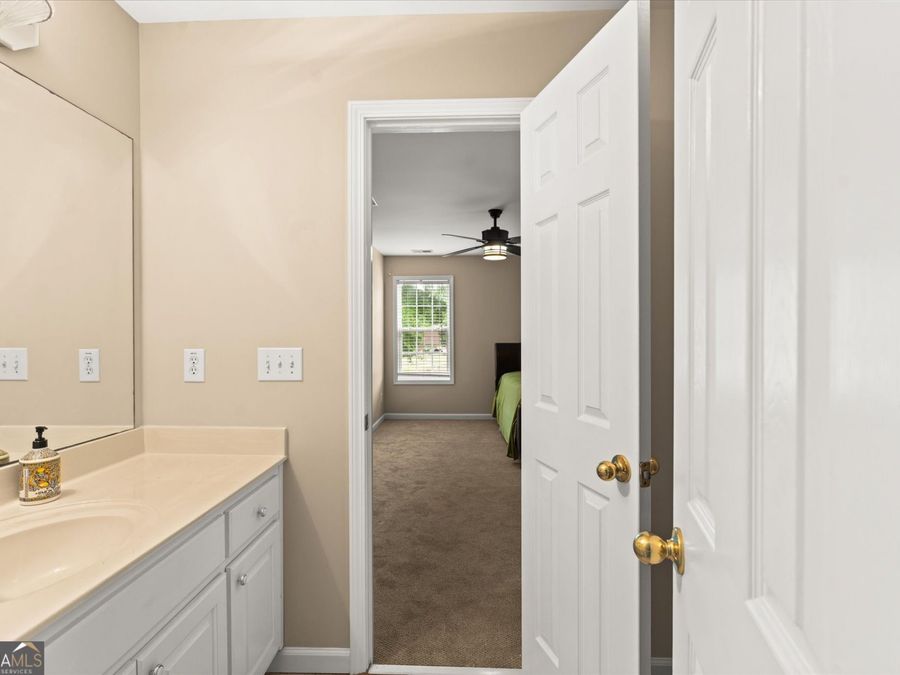 Property Image 64