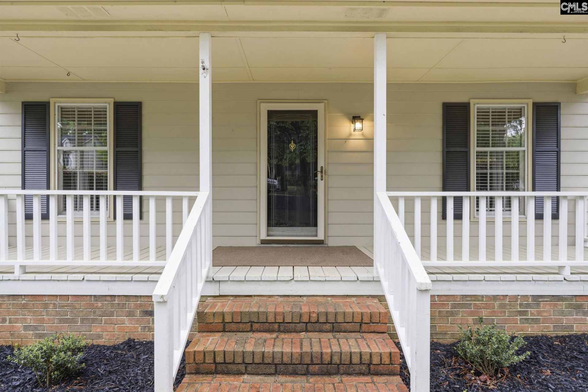 1507 Willow Creek Lane Photo 4
