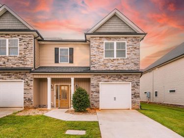 1618 Helmsdale Drive, Forest, VA 24551