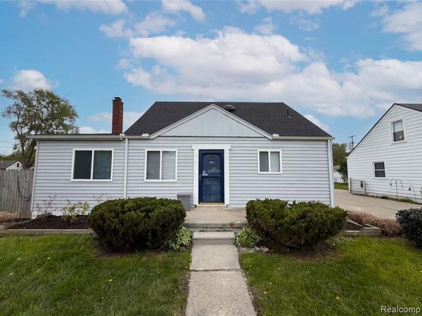 26311 Hopkins Street, Inkster, MI 48141