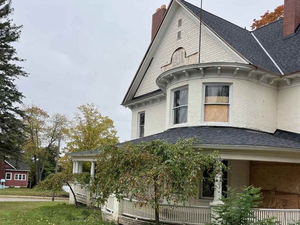 209 Esterly Street, East Jordan, MI 49727