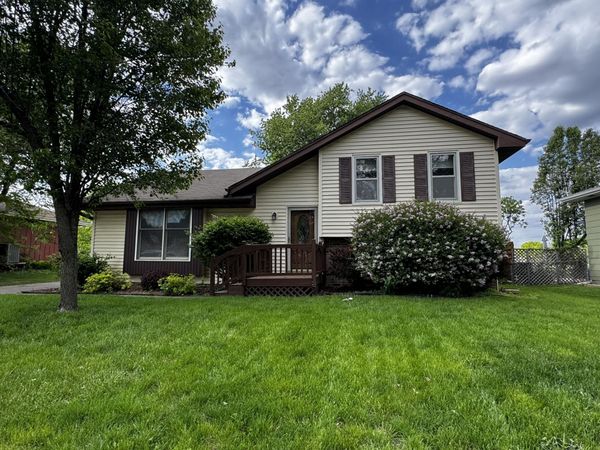 414 NE 9th Street, Ankeny, IA 50021