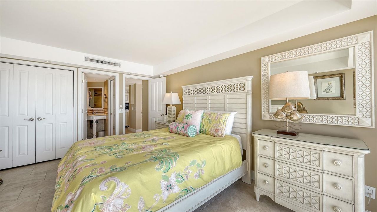 5966 Midnight Pass Road, Unit G-67, Sarasota, FL 34242 Photo