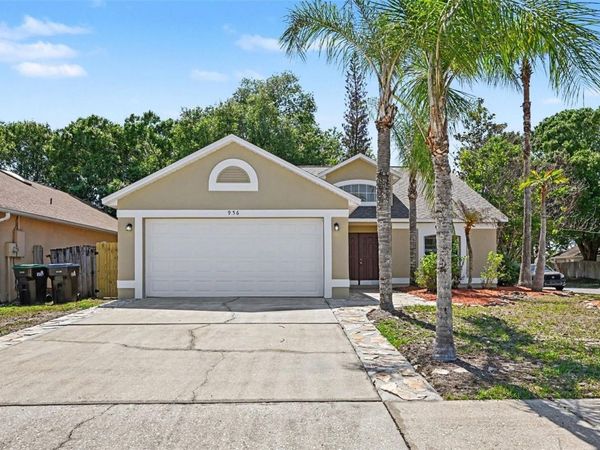956 OLD BARN ROAD , ORLANDO, FL 32825