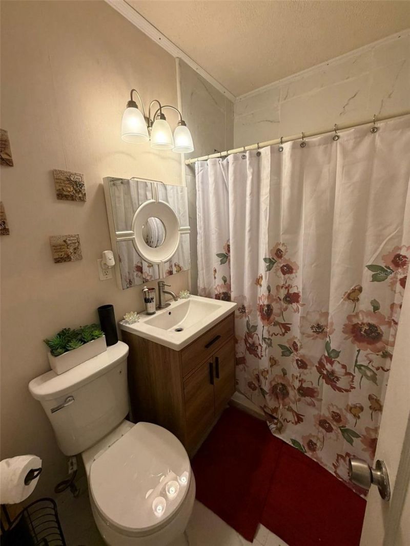 131 E 39th Street, Hialeah, FL 33013 Photo
