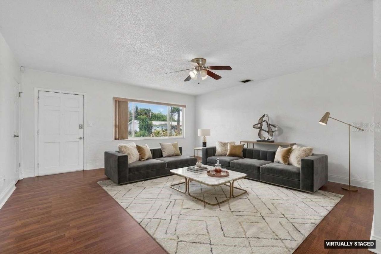 3673 Searobin Drive Se, Saint Petersburg, FL 33705 Photo