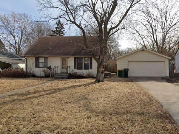 6024 Aldrich Avenue N, Brooklyn Center, MN 55430