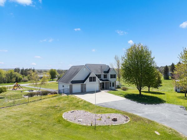 1653 Bear Meadow Lane SE, Rochester, MN 55904