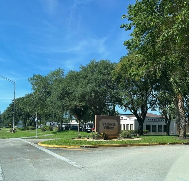 54 Matador Lane, Davie, FL 33324 Photo