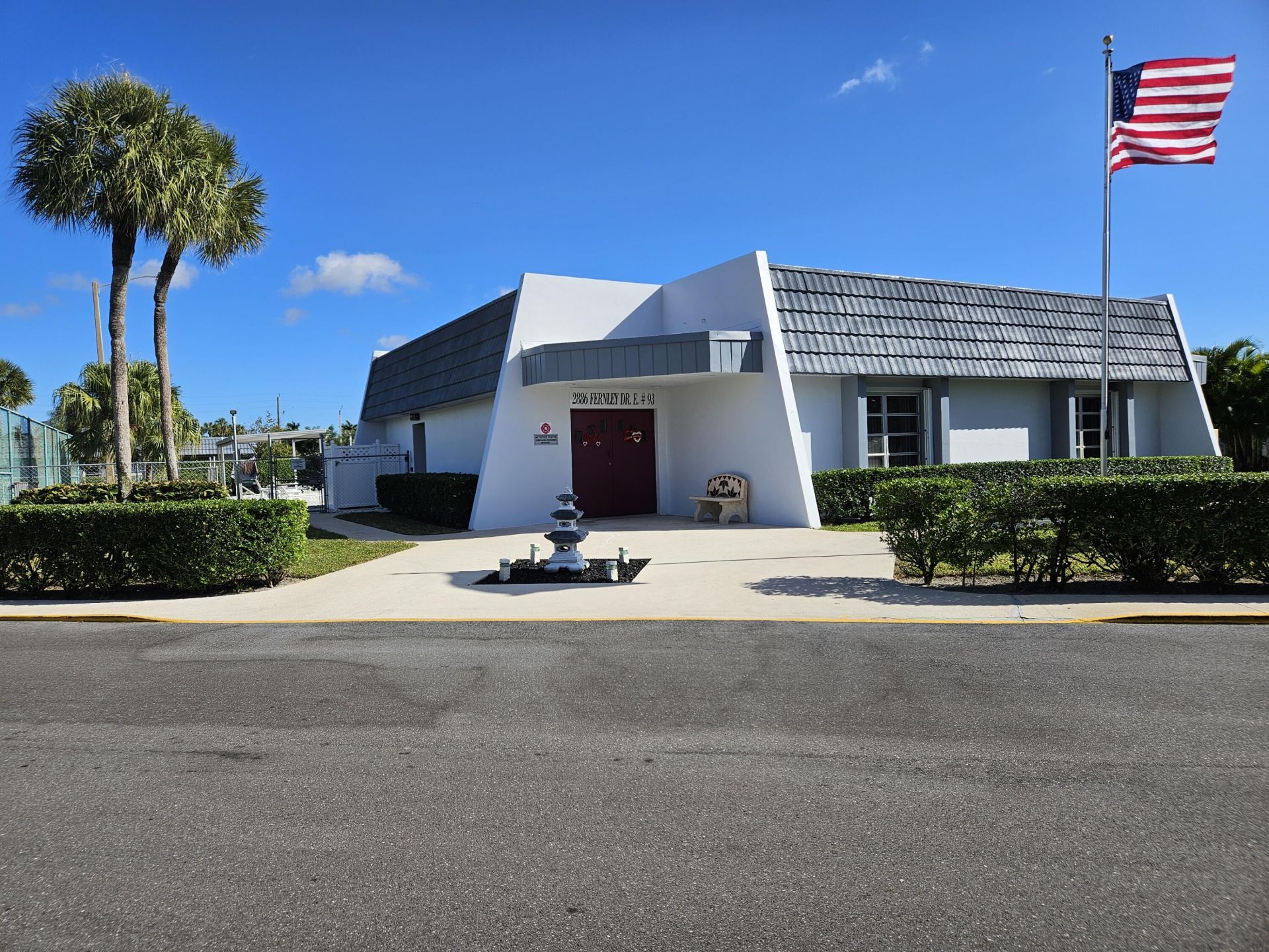2886 E Fernley Dr Drive E, Unit 1, West Palm Beach, FL 33415 Photo