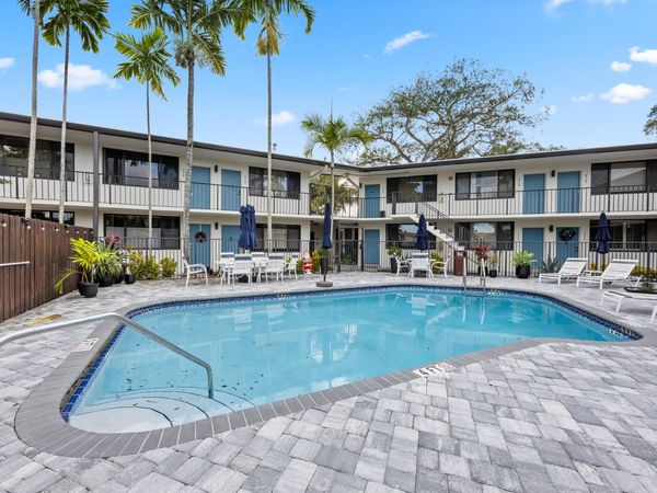 1901 N Andrews Avenue, Unit 216, Wilton Manors, FL 33311